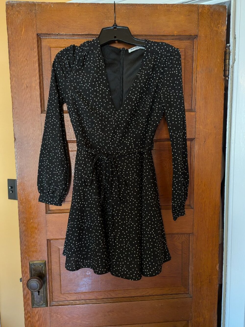 V-Neck Polka Dot Knee-Length Long Sleeve Dress with Waist Tie